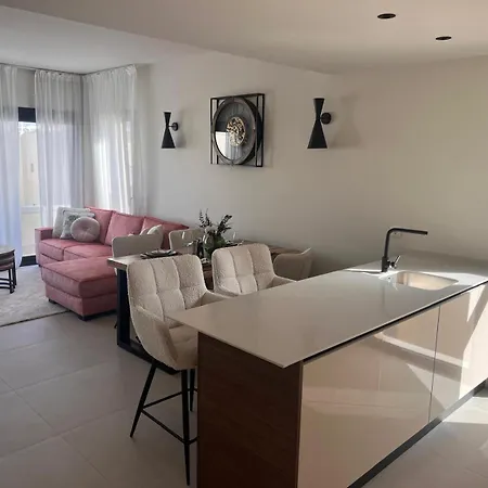 Appartamento Mediterranean Garden Holidays *