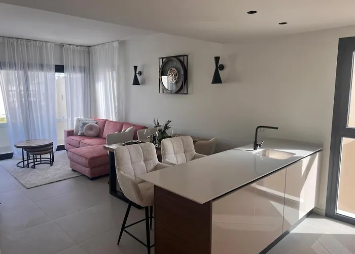 Апартаменты Mediterranean Garden Holidays